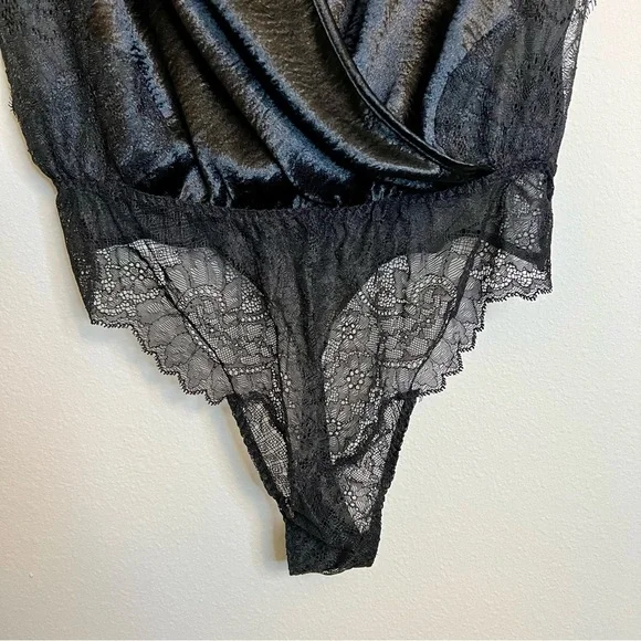 Victoria secret black bodysuit small - Picture 3 of 10